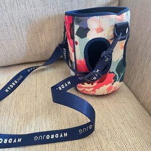 HYDROJUG sleeve floral